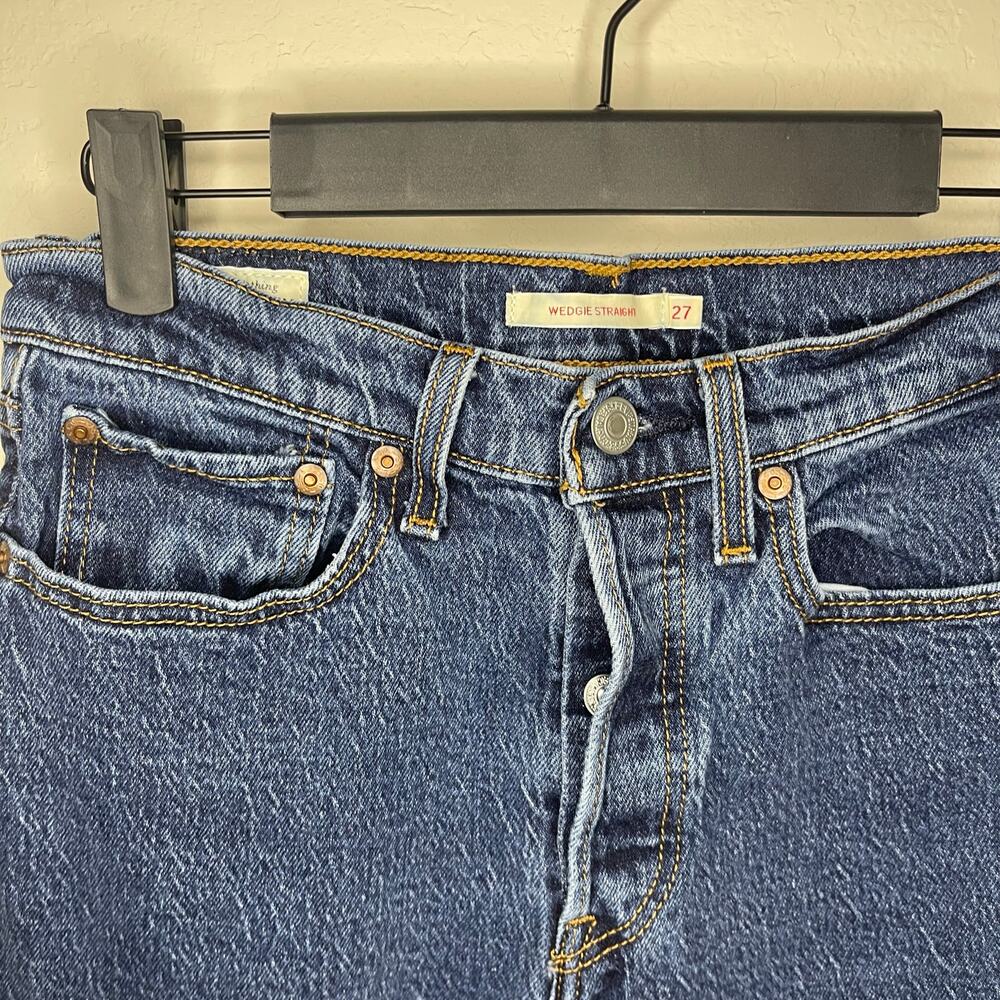 Levi’s Wedgie Straight Jeans Dark Wash Button Fly Womens Denim - Size 27 - Picture 3 of 3